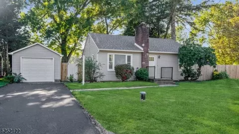 20 Us Highway 46, Knowlton Twp, NJ 07832