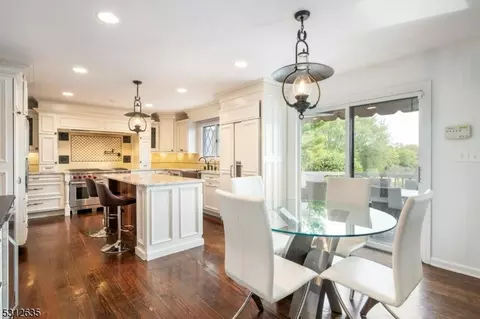 470 Cherry Ln, Mendham, NJ 07945 photo 10