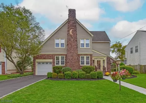 2268 Beechwood Pl, Scotch Plains, NJ 07076