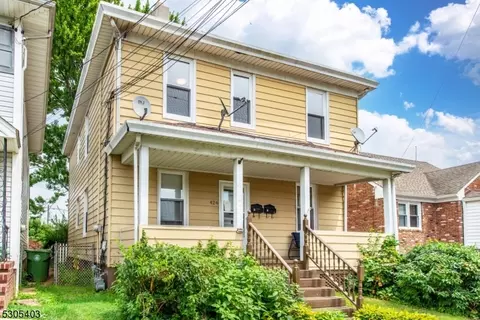 424 Miltonia St, Linden, NJ 07036