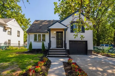 1775 Park St, Rahway, NJ 07065