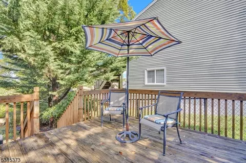 71 Highview Ter, Dover, NJ 07801 photo 11