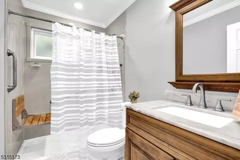 71 Highview Ter, Dover, NJ 07801 photo 15