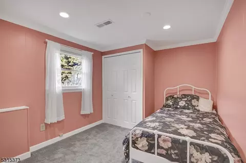 71 Highview Ter, Dover, NJ 07801 photo 17