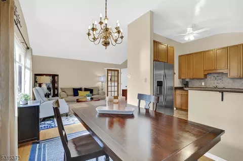 71 Highview Ter, Dover, NJ 07801 photo 7