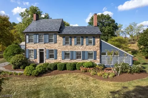 199 Sandy Ridge Mount Airy, Stockton, NJ 08559