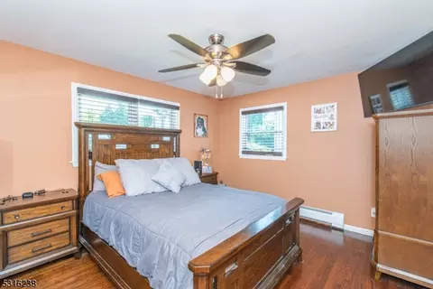 43 Orchard Pl, Wayne, NJ 07470 photo 9