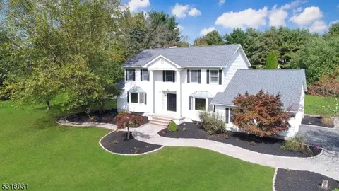 61 Halsey Rd, Newton, NJ 07860
