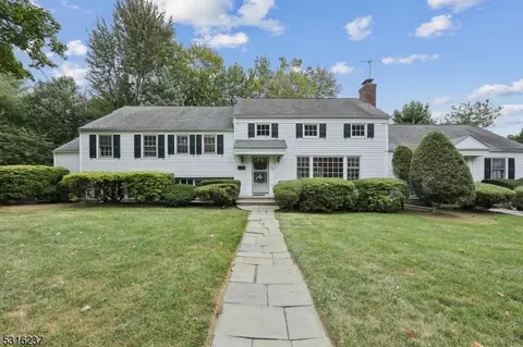 268270 Ashland Rd, Summit, NJ 07901