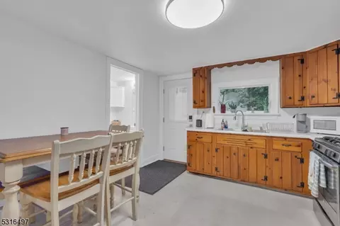 30 Upper Skillman St, Hampton, NJ 08827 photo 8