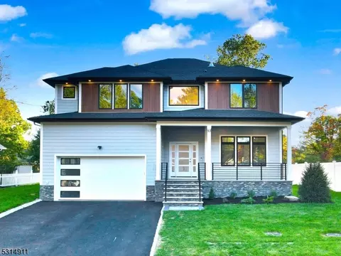 53 W Cedar St, Livingston, NJ 07039