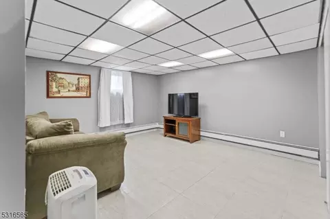 24 Kimble St, Edison, NJ 08817 photo 17