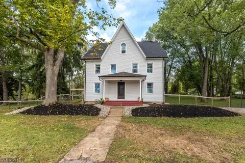 16 Crouse Rd, Milford, NJ 08848