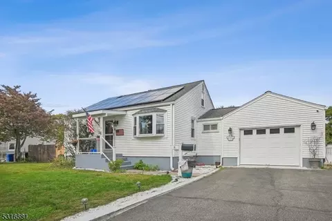 6 Sunset Ter, Roxbury Twp, NJ 07876 photo 2