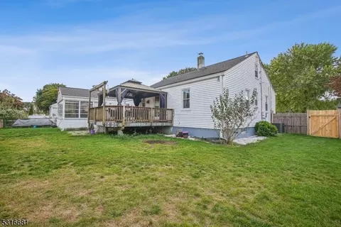 6 Sunset Ter, Roxbury Twp, NJ 07876 photo 28