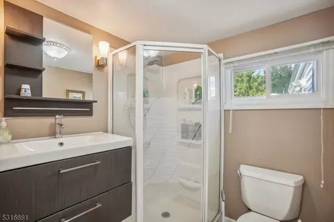 6 Sunset Ter, Roxbury Twp, NJ 07876 photo 16