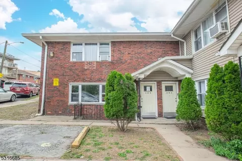 2215 Grand Ave #3, North Bergen, NJ 07047
