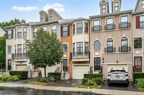 328 Wilshire Dr, Nutley, NJ 07110