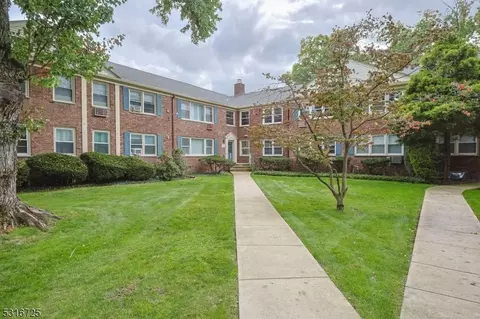 24 Hutton Ave #15, West Orange, NJ 07052