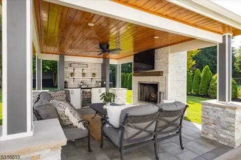 34 Allen Dr, Wayne, NJ 07470 photo 19