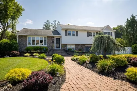 34 Allen Dr, Wayne, NJ 07470 photo 5