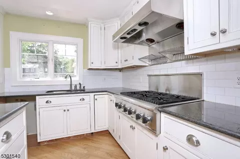 1535 Alps Rd, Wayne, NJ 07470 photo 10