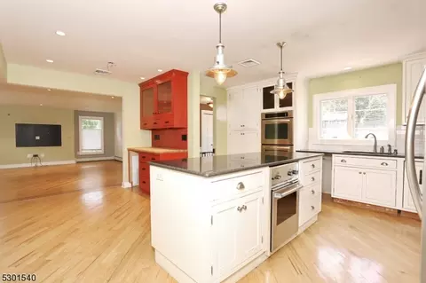 1535 Alps Rd, Wayne, NJ 07470 photo 9