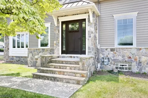 1535 Alps Rd, Wayne, NJ 07470 photo 2