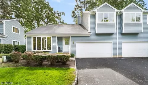 53 Meadowview Ln, Berkeley Heights, NJ 07922