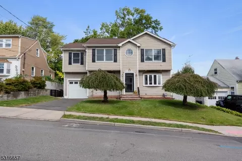 56 Harvey Rd, Clifton, NJ 07012