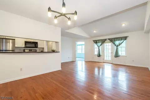 62 Genoble Rd #62, Montville, NJ 07045