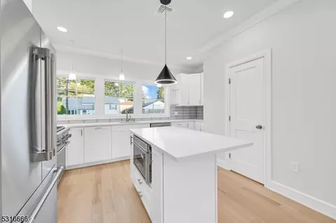 84 Spring St #B, Millburn, NJ 07041 photo 9