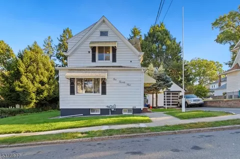 124 Schley St, Garfield, NJ 07026