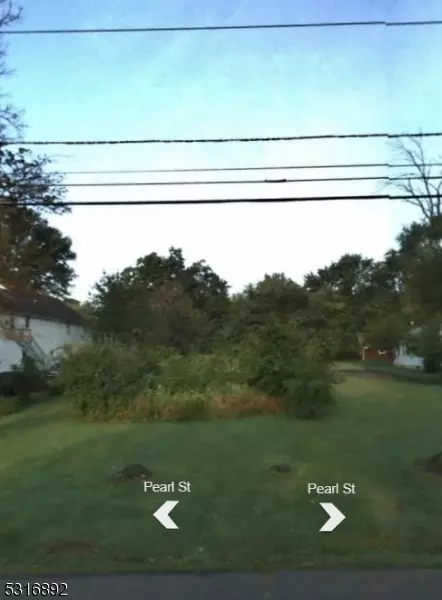 77 Pearl St, Bridgewater, NJ 08807