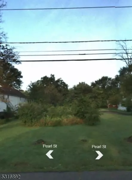 77 Pearl St, Bridgewater, NJ 08807