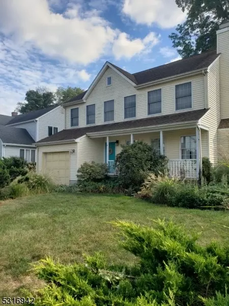 9 Hoagland Ct, Bridgewater, NJ 08807