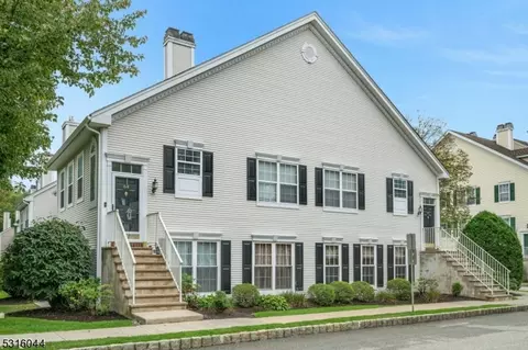 64 Washington Ct, Montville Twp, NJ 07082