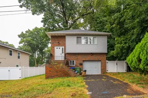 127 Waltuma Ave, Edison, NJ 08837