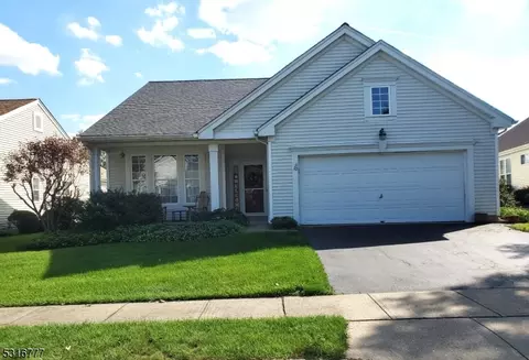 10 Hartung Way, Belvidere, NJ 07823