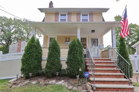 46 Balmiere Pkwy, Cranford, NJ 07016