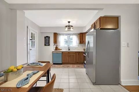 546 Christopher St, City Of Orange, NJ 07050 photo 8
