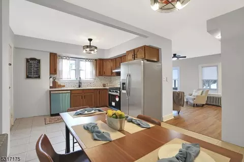 546 Christopher St, City Of Orange, NJ 07050 photo 9