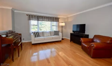 700 S Springfield Ave, Springfield, NJ 07081 photo 19