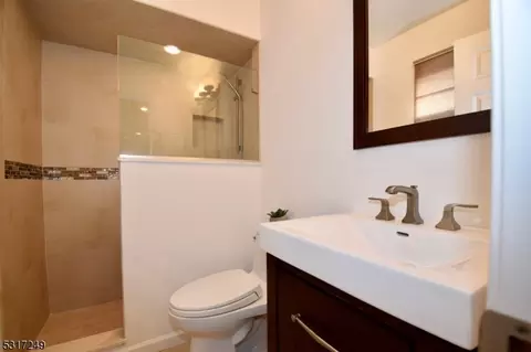 700 S Springfield Ave, Springfield, NJ 07081 photo 22
