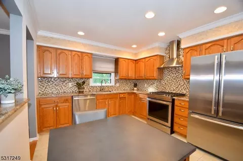 700 S Springfield Ave, Springfield, NJ 07081 photo 11