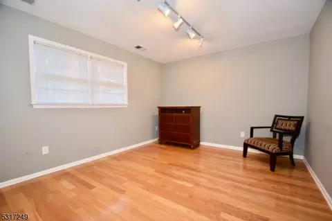 700 S Springfield Ave, Springfield, NJ 07081 photo 23