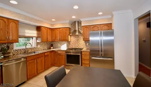 700 S Springfield Ave, Springfield, NJ 07081 photo 14