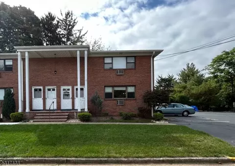12 Colonial Dr #C, Little Falls Twp, NJ 07424
