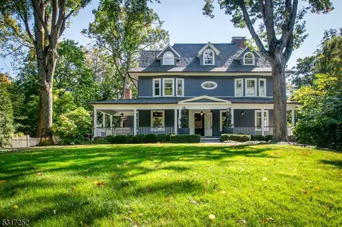 47 Whittredge Rd, Summit, NJ 07901
