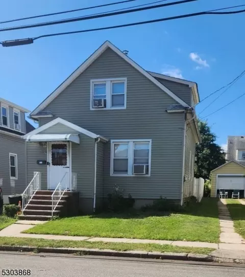 111 Grant Ave, Carteret, NJ 07008